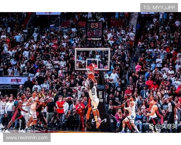 字母哥33分13篮板后仰压哨绝杀雄鹿险胜步行者 字母哥33分13篮板后仰压哨绝杀雄鹿险胜步行者