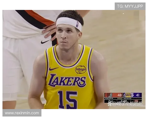 湖人阵容捉襟见肘仅剩十人出战背靠背对抗开拓者三名双向合同球员参战